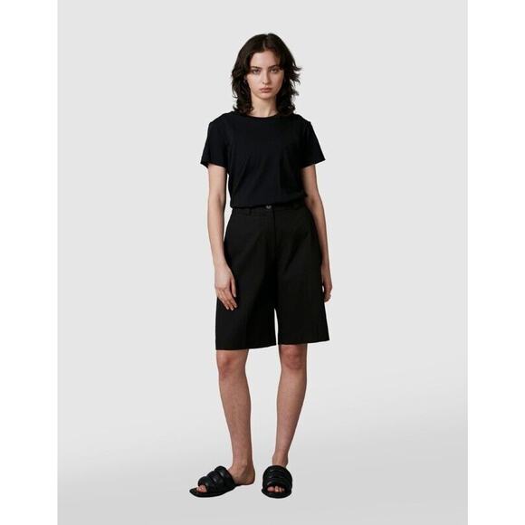 NWT Nique Lita Cotton Tencel Tailored Shorts in Black - Picture 2 of 16